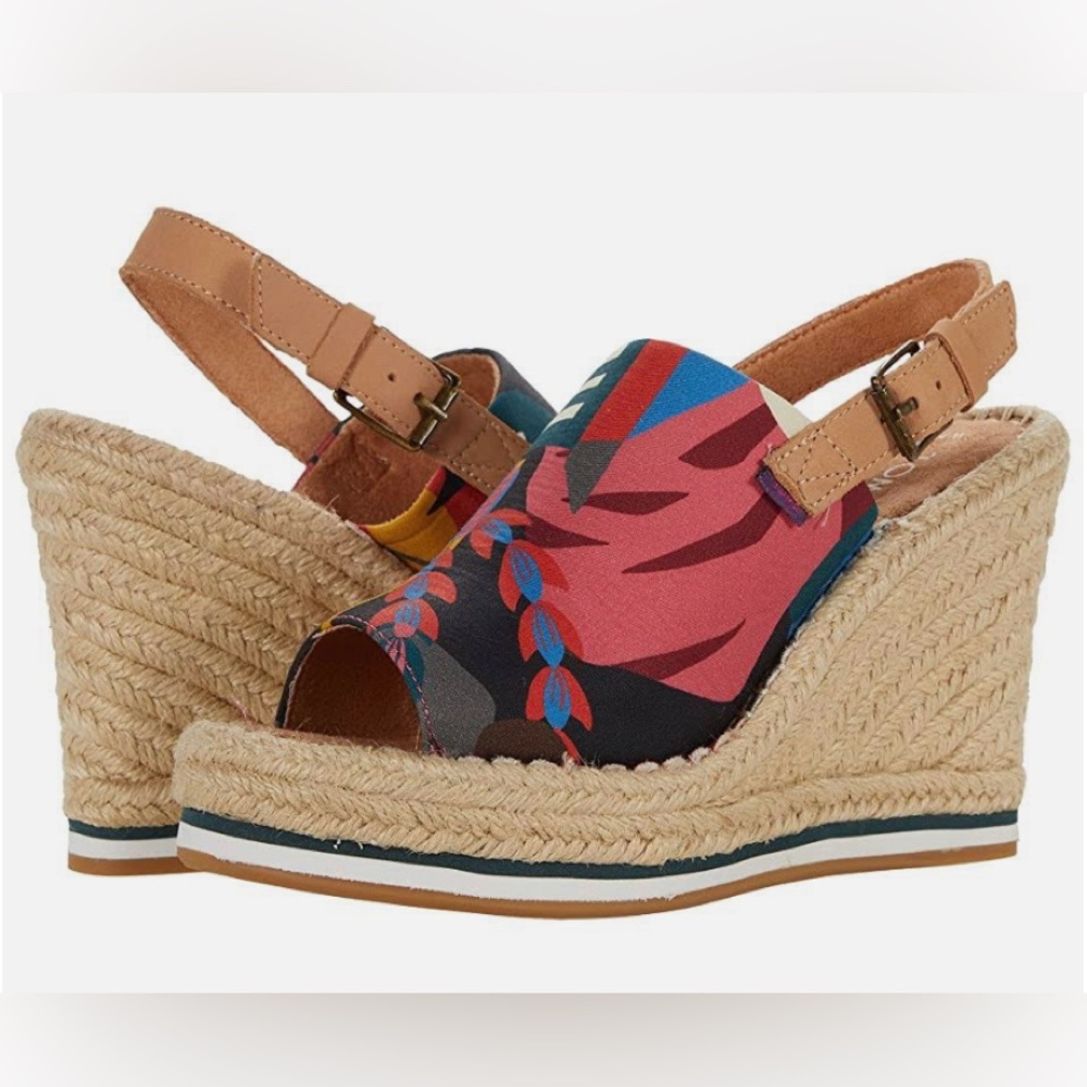 Toms wedges